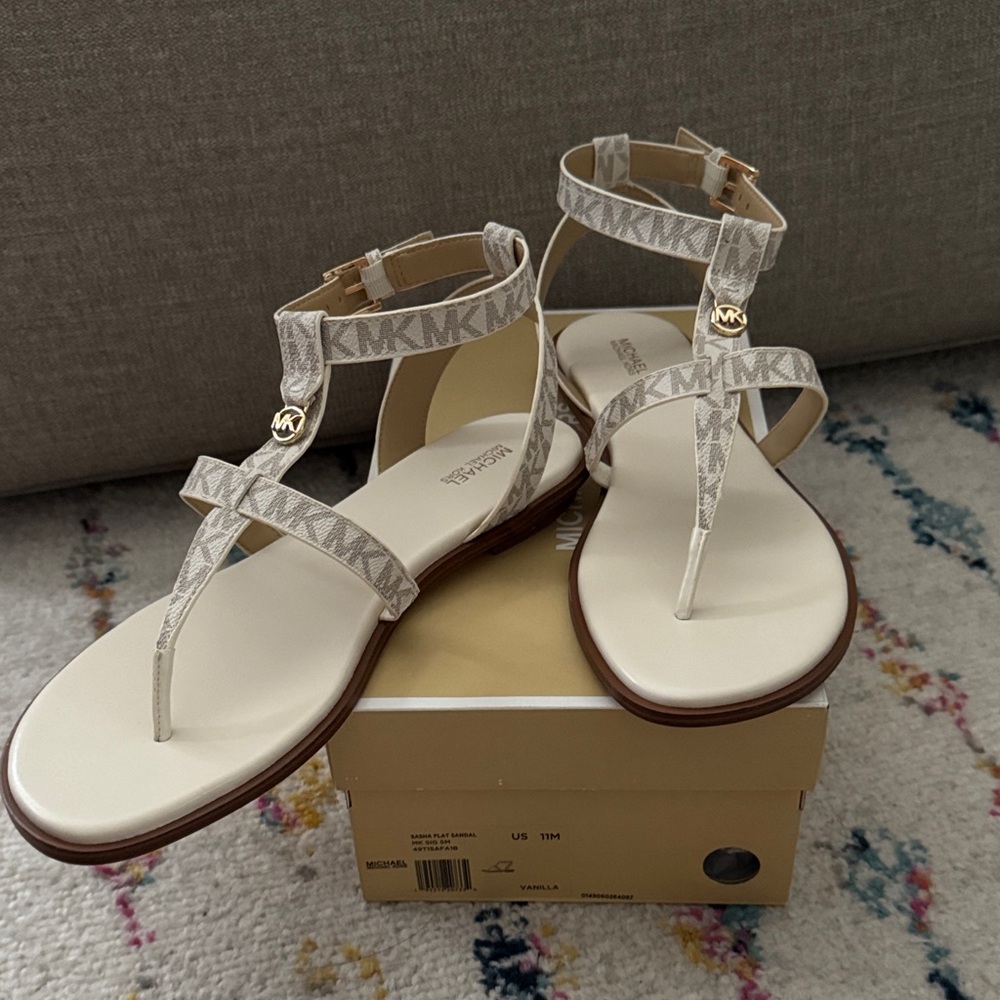 NEW Michael Kors Cream and Gold Sandals size 11